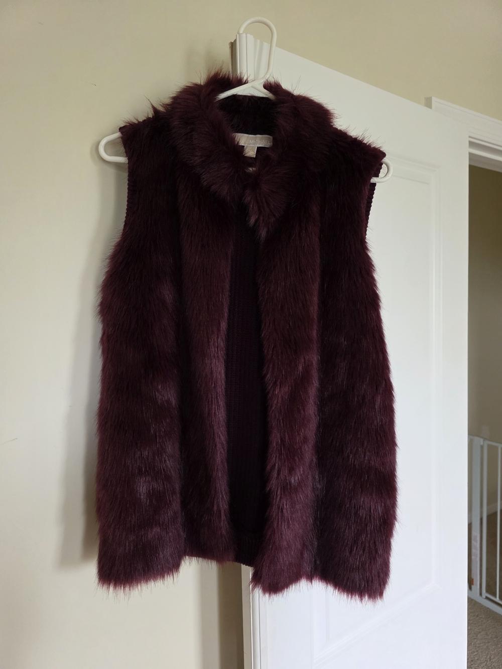 Michael Kors Sleeveless Vest in Deep Burgundy
